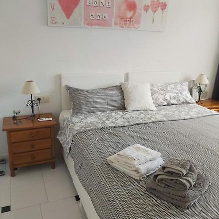 Apartamento En Apolo 7 A 100Mts De La Playa كاليبي المظهر الخارجي الصورة