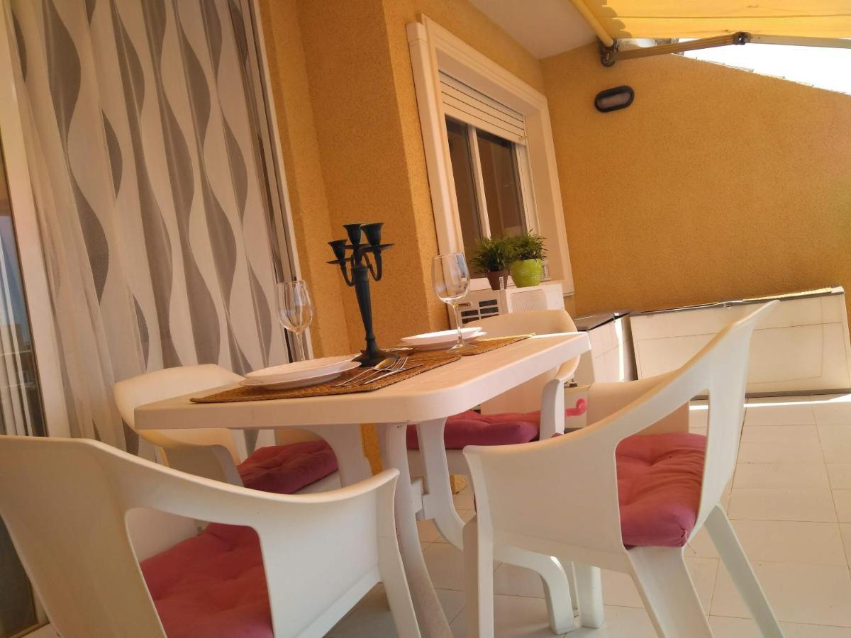 Apartamento En Apolo 7 A 100Mts De La Playa كاليبي المظهر الخارجي الصورة